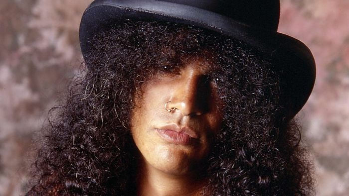 Encontrado muerto Slash, guitarrista de Guns 'n Roses